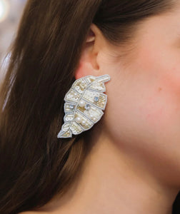 Be-Leaf Earrings